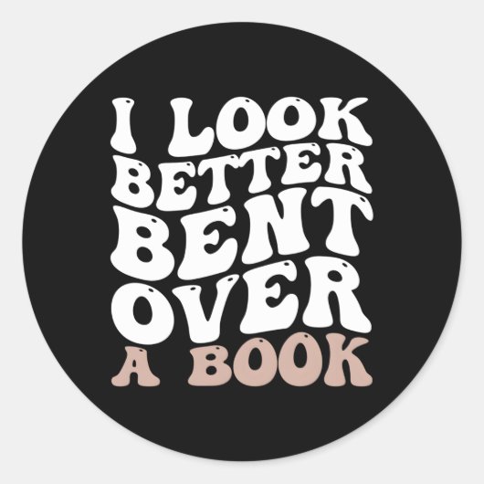 Ik kijk beter gebogen over een boek ronde sticker (Voorkant)