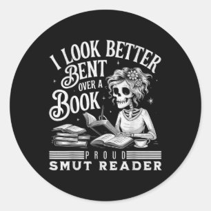 Ik kijk beter gebogen over een boek smut lezer ronde sticker