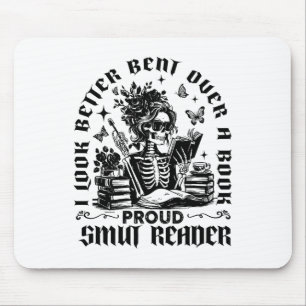 Ik kijk beter gebogen over een boek Trotse Smut Re Muismat