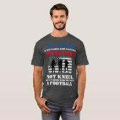 Ik kniel niet voor de VS T-shirt (Voorkant volledig)