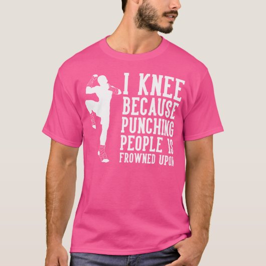 Ik knielde omdat mensen slaan wordt afgekeurd op m t-shirt (Voorkant)