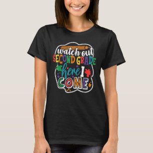Ik kom terug naar de schooljongen. t-shirt