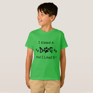 Ik kuste een Dog T-shirt
