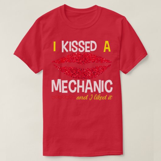Ik kuste een monteur en ik vind het leuk t-shirt (Design voorkant)
