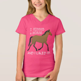 "Ik kuste een paard en ik vond het leuk" met baai- T-shirt