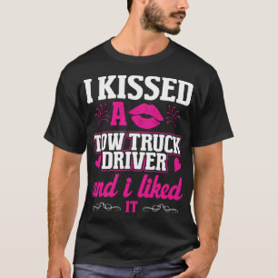 Ik kuste een takelwagen chauffeur grappige vrouw v t-shirt