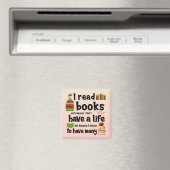 Ik lees boeken omdat ik veel levens heb geleid magneet (Insitu (Vaatwasser))