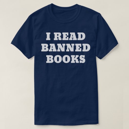 Ik lees verboden boeken8 t-shirt (Design voorkant)