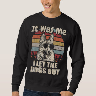 Ik liet de honden uit de Duitse herder Trui