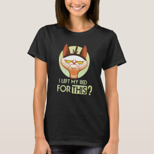 Ik liet mijn bed achter voor deze angstige kat t-shirt