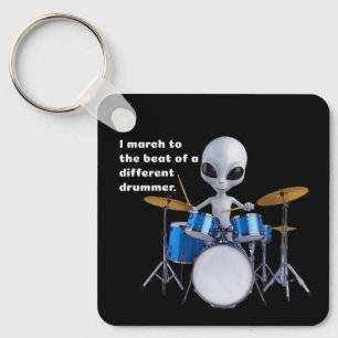 Ik loop naar de beat van een andere drummer sleutelhanger