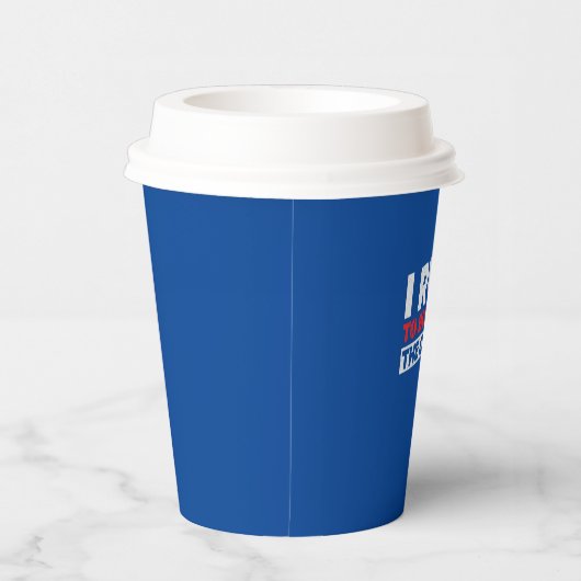 Ik loop om de waanzin weg te vegen papieren bekers (Rechts)