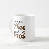 Ik loop op koffie en chaos koffiemok (Voorkant links)