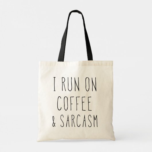 Ik loop op koffie en Sarcasm // Funny Coffee Quote Tote Bag (Achterkant)