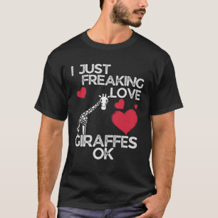 Ik maak gewoon Giraffes van de liefde OK Giraffe T-shirt