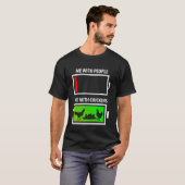 Ik met mensen vs. met kip Grappige kip liefde T-shirt (Voorkant volledig)