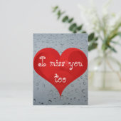 Ik mis je ook, Water druppelt raam Rain Red Heart Briefkaart (Staand voorkant)