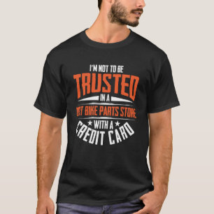 Ik moet niet worden vertrouwd in een vuilfiets ond t-shirt
