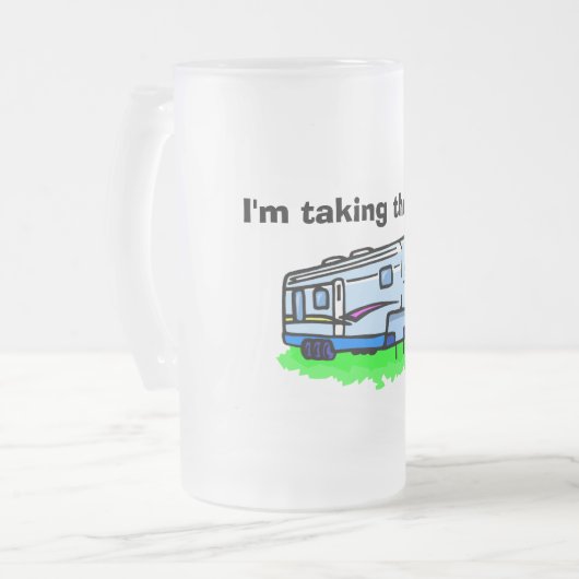 "Ik neem de 5de" mok uit de voorste hoek (Voorkant links)