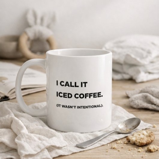 "Ik noem het ijskoude koffie." Grappige mok voor m