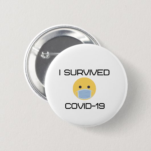 Ik overleefde 19 vrolijke emoji facemask. ronde button 5,7 cm (Voorkant /achterkant)