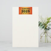 Ik overleefde 2025  briefpapier (Staand voorkant)