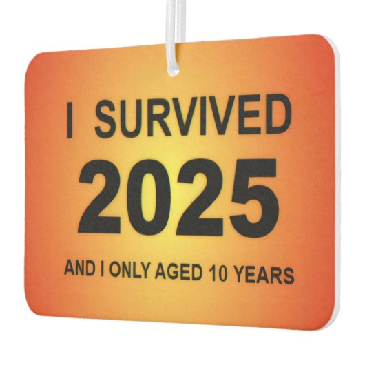 Ik overleefde 2025  luchtverfrisser (Links)