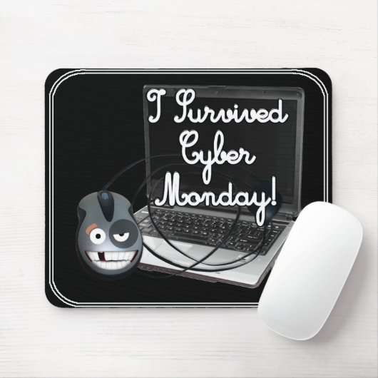 Ik overleefde Cyber Monday Muismat (Met muis)