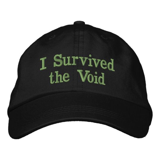Ik overleefde de Void-hoed Geborduurde Pet (Voorkant)