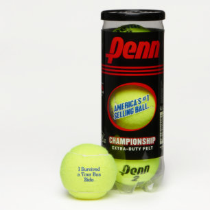 Ik overleefde een Tour Bus Ride duidelijk Penn ten Tennisballen