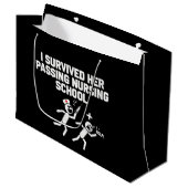 Ik overleefde haar afstuderen aan de verpleegsters groot cadeauzakje (Voorkant Gekanteld)