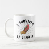 Ik overleefde La Chancla - Mexicaanse moeder grapp Koffiemok (Links)