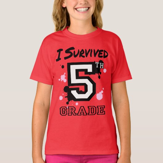 Ik overleefde meisjes van de vijfde klas t-shirt (Voorkant)