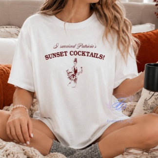 Ik overleefde Patricias Sunset Cocktails Funny Hor Tri-Blend Shirt