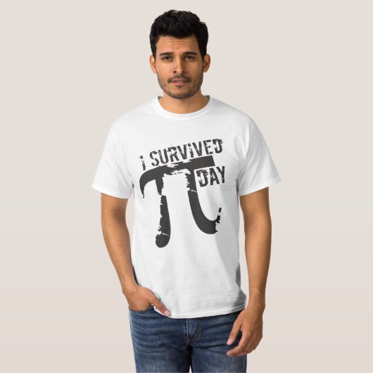 Ik overleefde Pi Day © - Grappige Pi Dag T-shirt (Voorkant volledig)