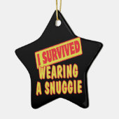 IK OVERVIESDE EEN SNUGGIE TE KIJKEN KERAMISCH ORNAMENT (Links)