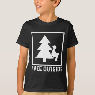 Ik Pee Buiten Meisje Bord Grappig Camping Wandelen T-shirt