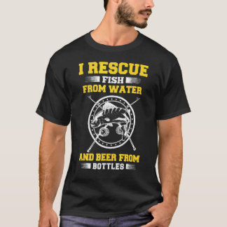 Ik red vissen uit water en bier uit flessen t-shirt