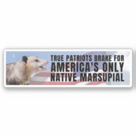 Ik rem voor de enige inheemse marsupial van Amerik Sticker