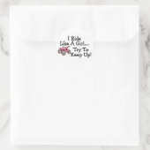 Ik rijd als een meisje, probeer de quad op te houd ronde sticker (Tas)