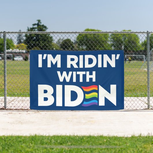 Ik rijd met Biden 2024 LGBTQ Spandoek (Insitu)