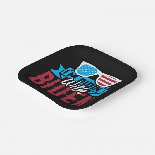 Ik rijd met Biden Papieren Bordje (Gebogen)