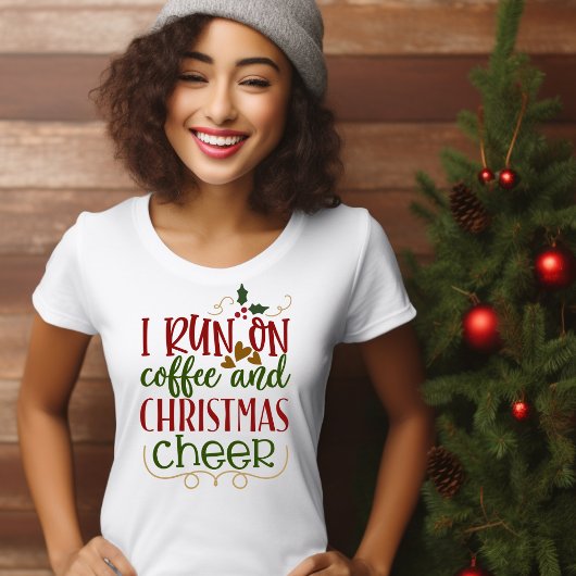 IK RUN OP KOFFIE EN CHRISTMAS CHEER T-Shirt