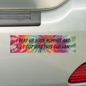 Ik sla vier hippies op bumpersticker (Op auto)