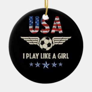 Ik speel als een meisjesvrouwensport-Amerikaans te Keramisch Ornament