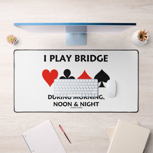 Ik speel bridge 's ochtends, 's middags en 's avon bureaumat (Kantoor 1)