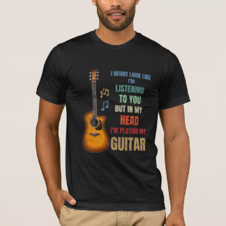 Ik speel gitaar in mijn hoofdgeschenk t-shirt