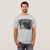 Ik speel honkbal in een laboratorium t-shirt (Voorkant volledig)