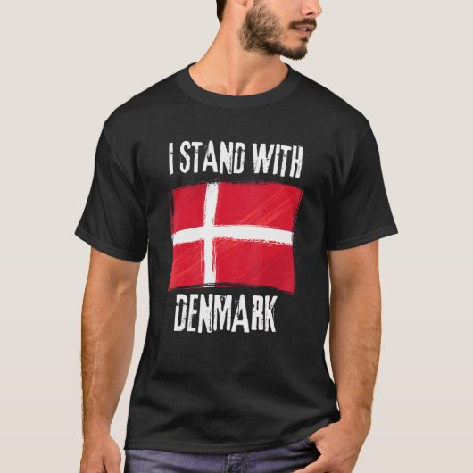 Ik sta met de Deense vlag T-shirt (Voorkant)
