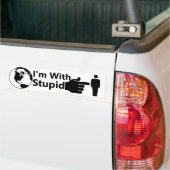 Ik Sta Naast een Idioot | Red de Aarde Bumpersticker (Op Truck)